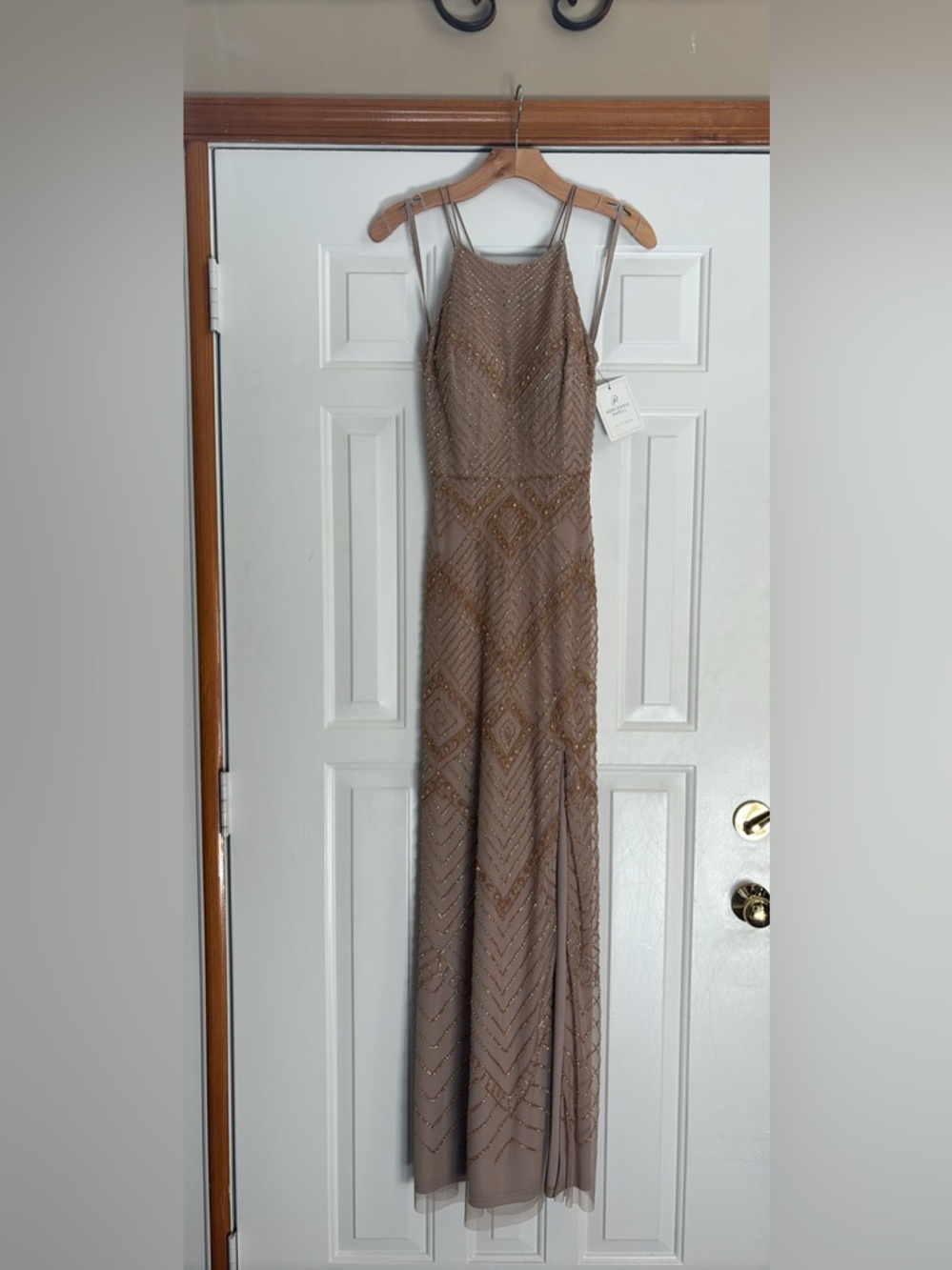 Adrianna Papell taupe beaded gown size 0 new absolutely beautiful